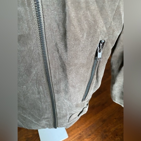 ASTR Gray Grey Suede Moto Jacket Edgy Casual Streetwear Downtown Valentines Day - Picture 8 of 12